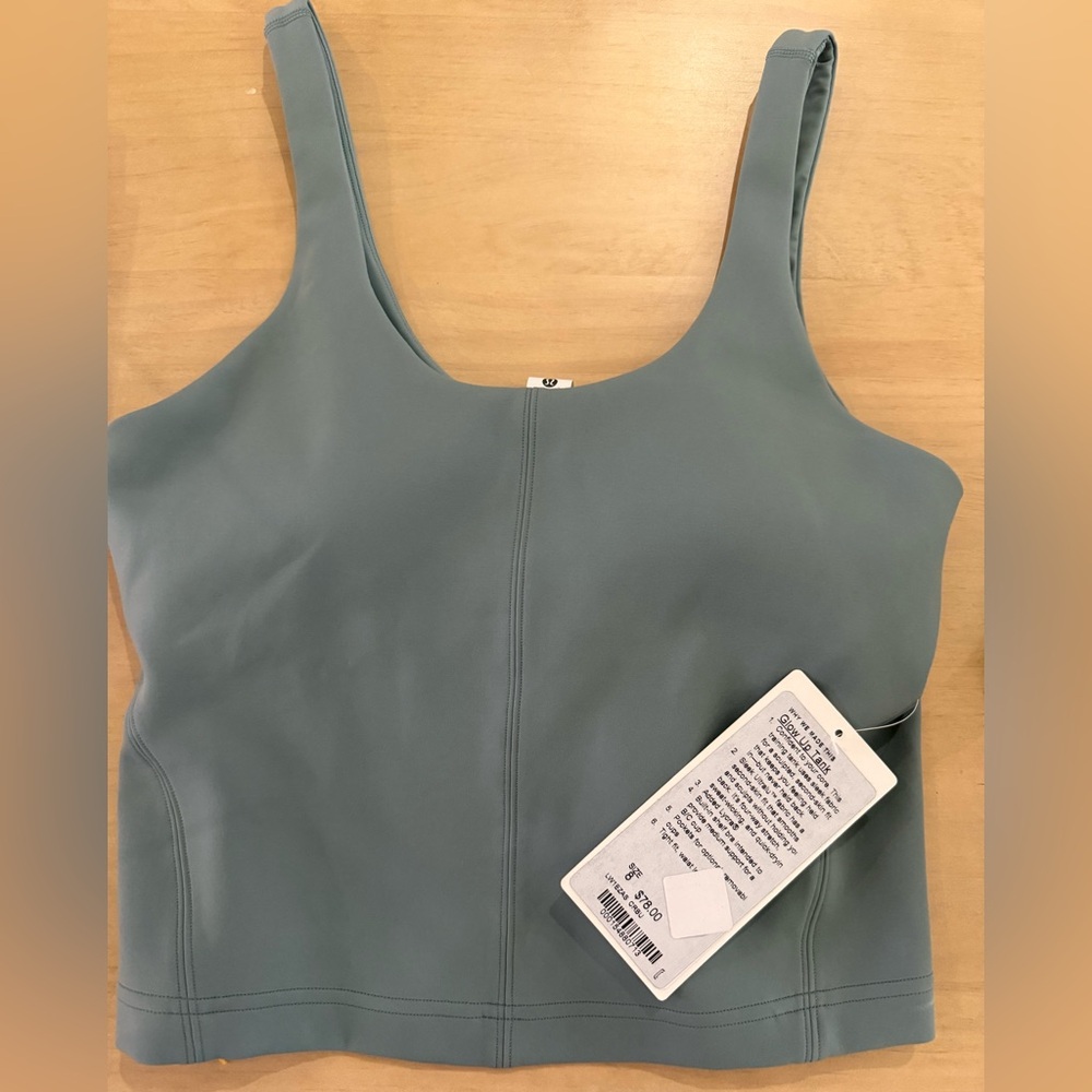 NWT Lululemon size 8 crater blue Tank Top